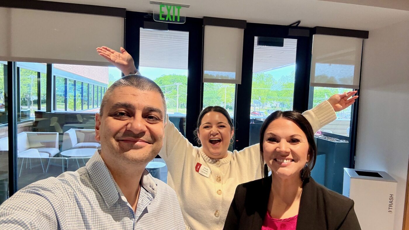 Adam Soltani training with a nonprofit team